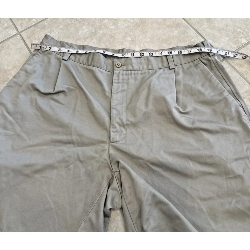 Nike Golf Shorts Mens 40 Tan Khaki Pleated Dri-FIT Cotton Blend Casual 8